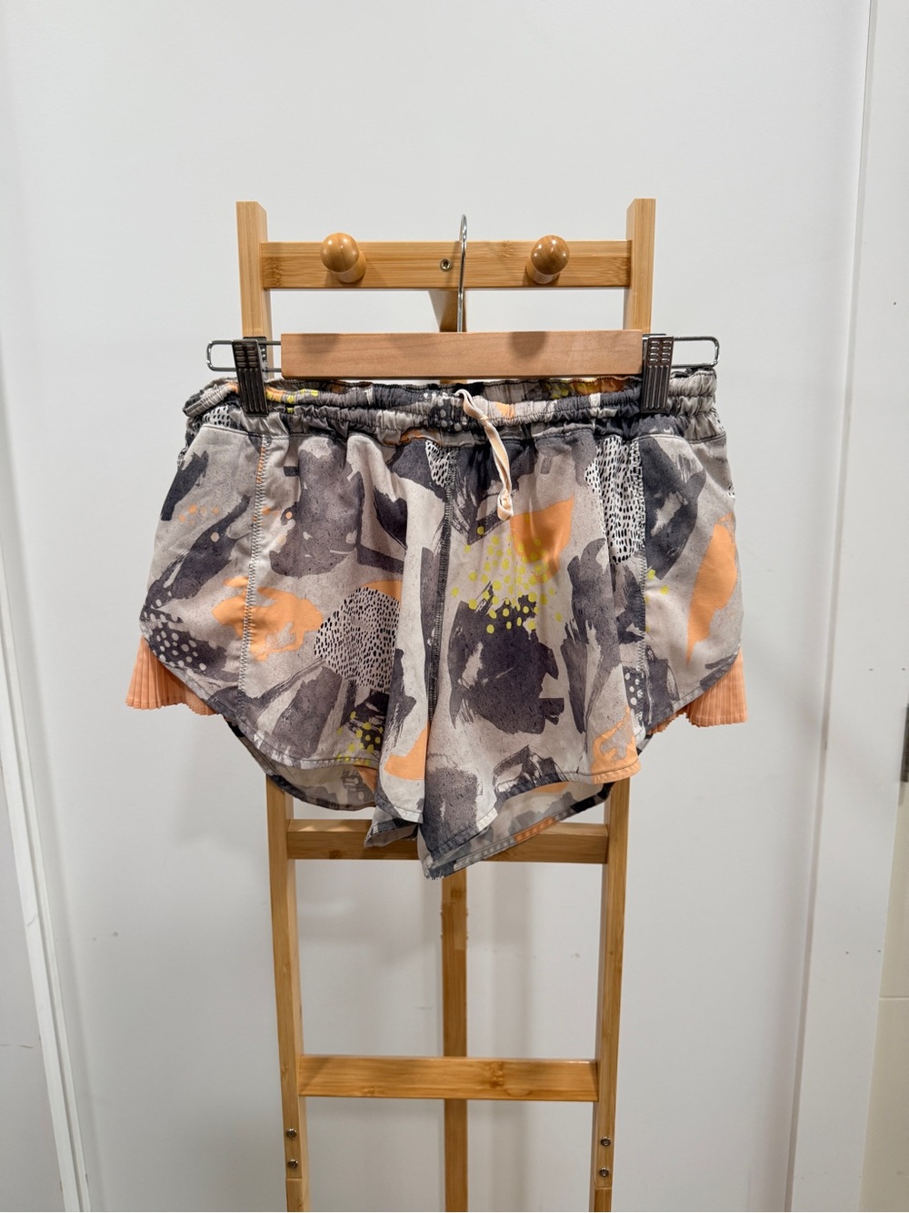 lululemon athletica Multi-Color Abstract Print Athletic Shorts